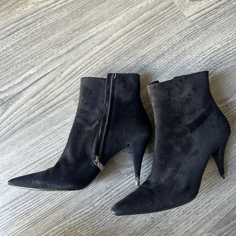 SAINT LAURENT black suede booties size 39​ - Picture 5 of 7